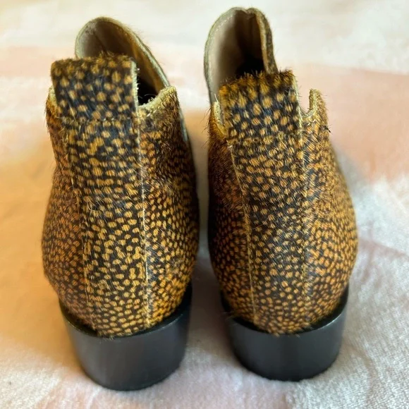 Seychelles brown animal print calf dyed hair slip on booties size 8 - Picture 6 of 11